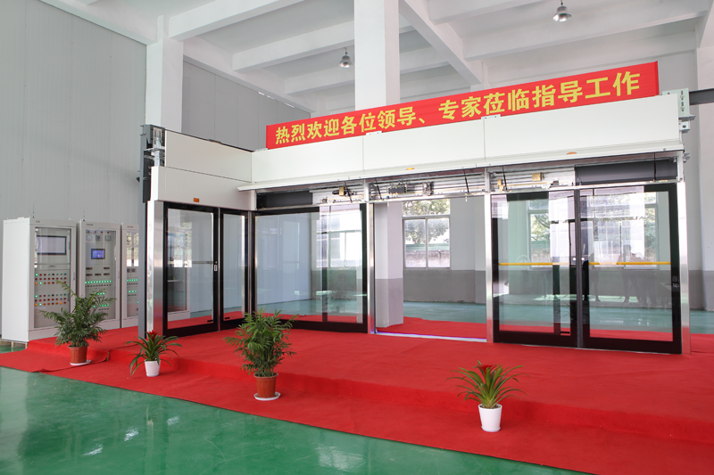 Professionally committed to product design, research and development, and intelligent manufacturing of rail transit systems